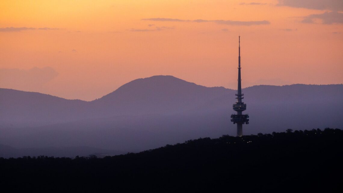 499925 telstra tower